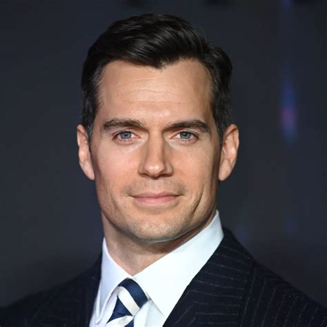 picture of henry cavill